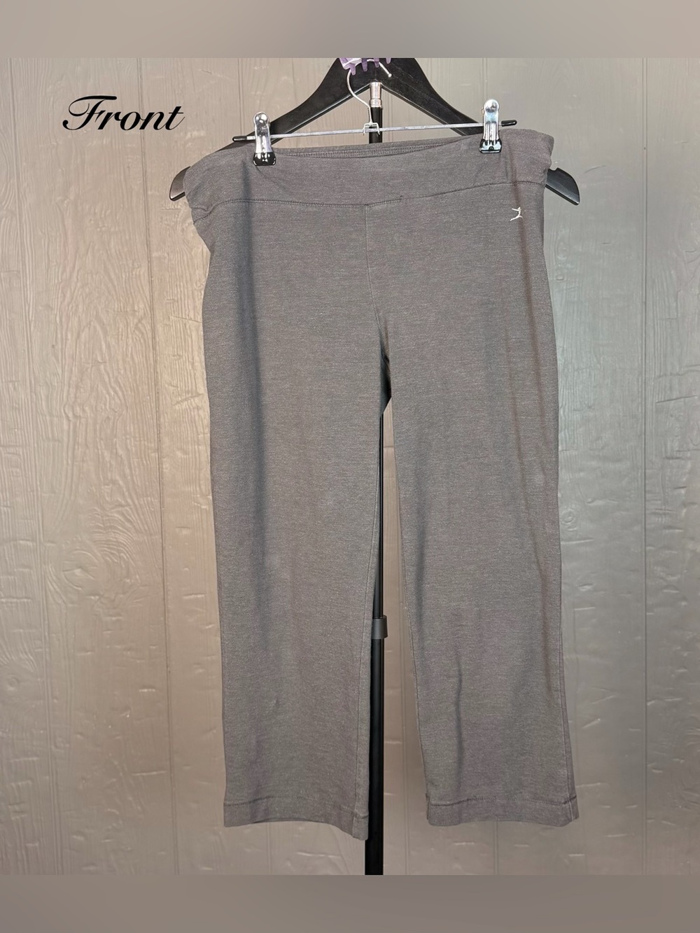 Danskin Gray Capri Leggings Stretch Yoga Athletic Lounge Workout Pants S Grey